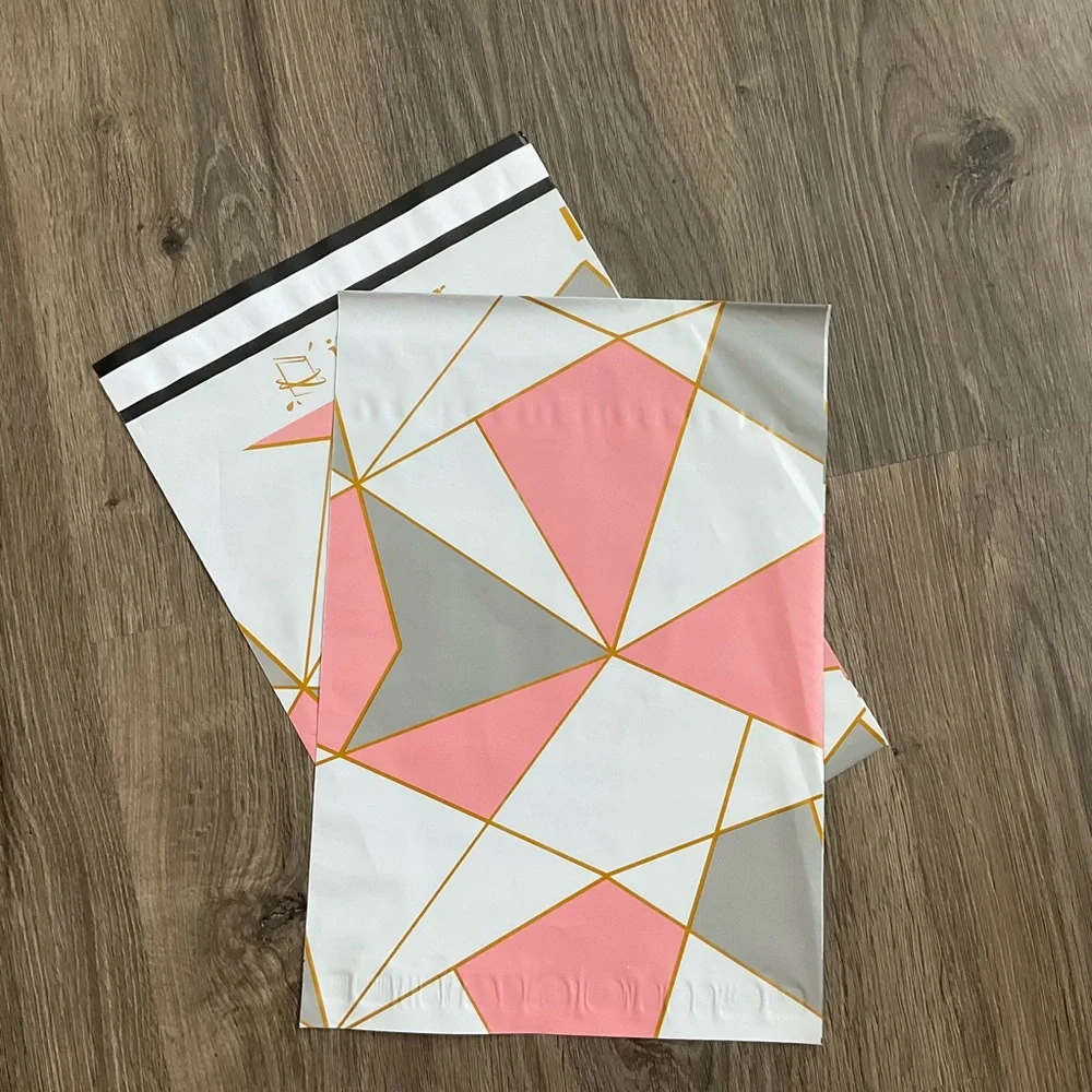 50 Polymailers 10”x 13” Pink Triangular